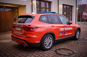 Freiwillige Feuerwehr Nittenau: First Responder - Fahrzeug, Beifahrerseite hinten